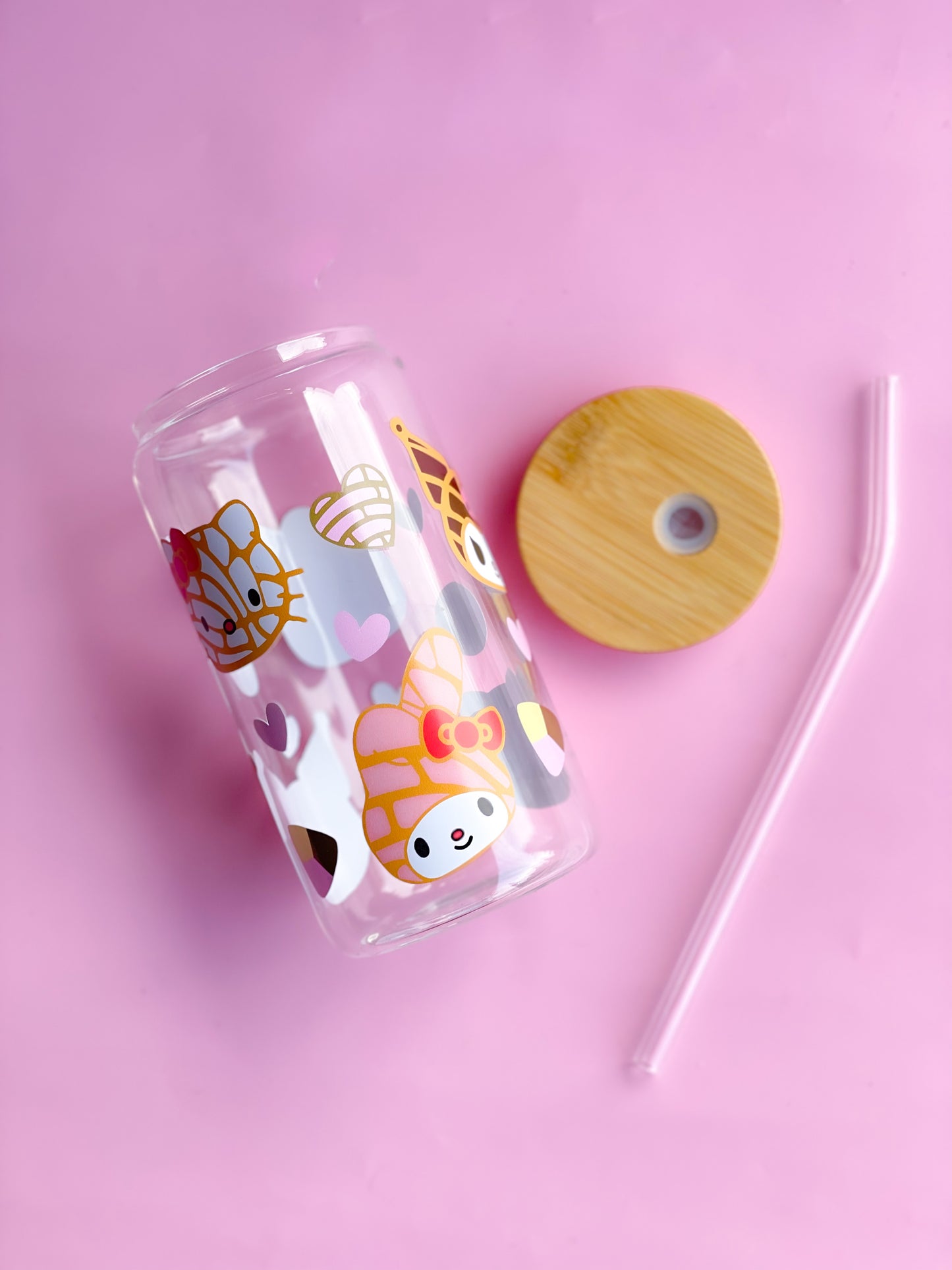 Concha Friends Glass Cup